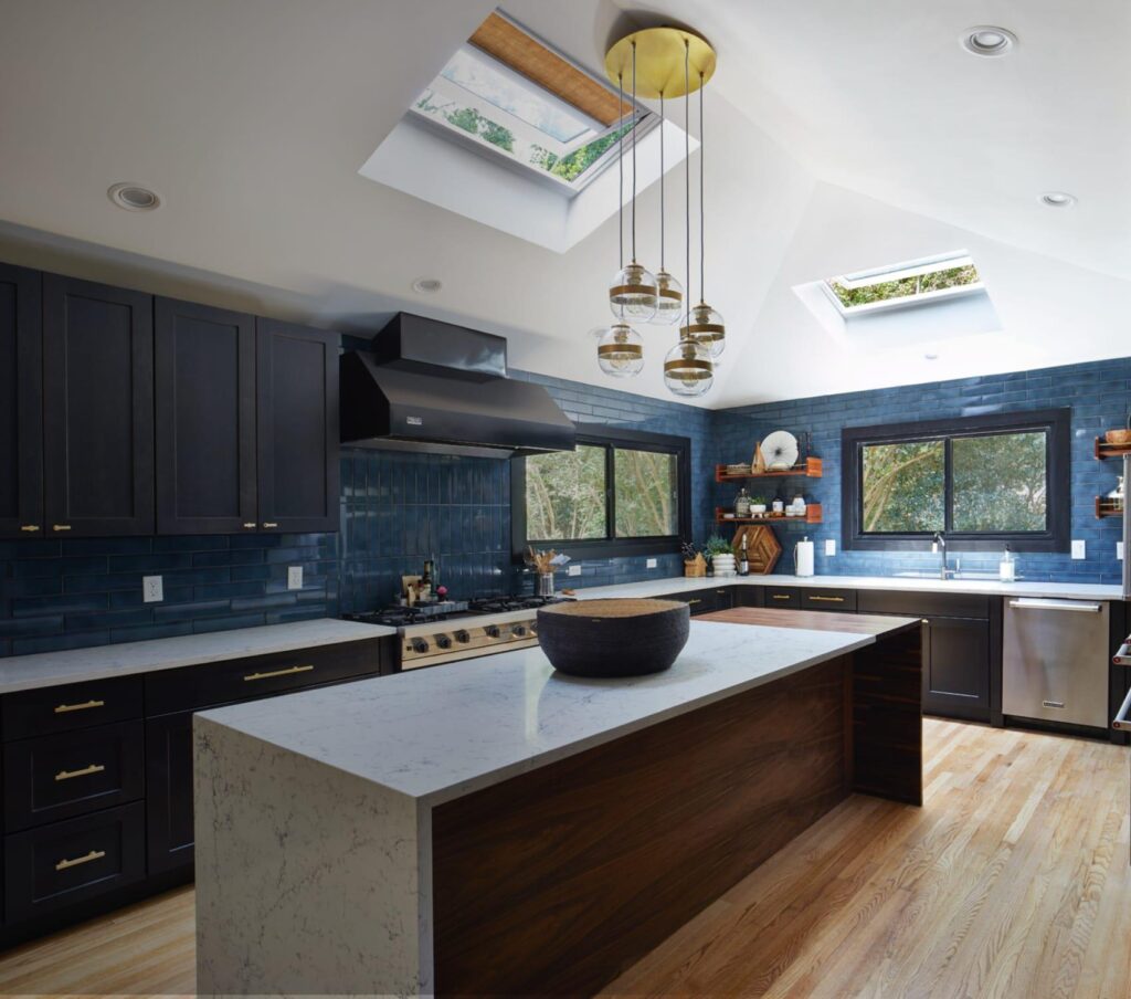 Skylights of Rhode Island We bring the sunlight in.